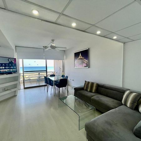 Sea View Suite In Makenzy Λάρνακα Εξωτερικό φωτογραφία
